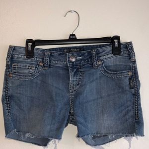 SILVER JEAN SHORTS